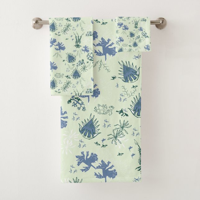 Botanischer Moosdruck in blau und hellgrün im Bad Badhandtuch Set (Insitu)