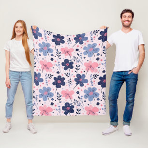 Botanischer rosa und blauer Blumen Naturdruck Fleecedecke