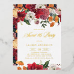 Botanisches Amaryllis und Mums Blumensüß 16 Party Folieneinladung<br><div class="desc">Mit dieser individuell gestaltbaren 16-Party Einladung laden Familie und Freunde zu Ihrer Veranstaltung ein. Es verfügt über Aquarellamaryllis, Rose, Ranunculus und Chrysanthemen mit einem entsprechenden Blumenmuster. Diese botanische 16 . Geburtstag-Einladung ist ideal für Herbst- und Weihnachtsfeiern. Personalisieren Sie diese Goldfolie süß 16 Einladung durch Hinzufügen der Veranstaltung, Namen, Datum, Uhrzeit,...</div>