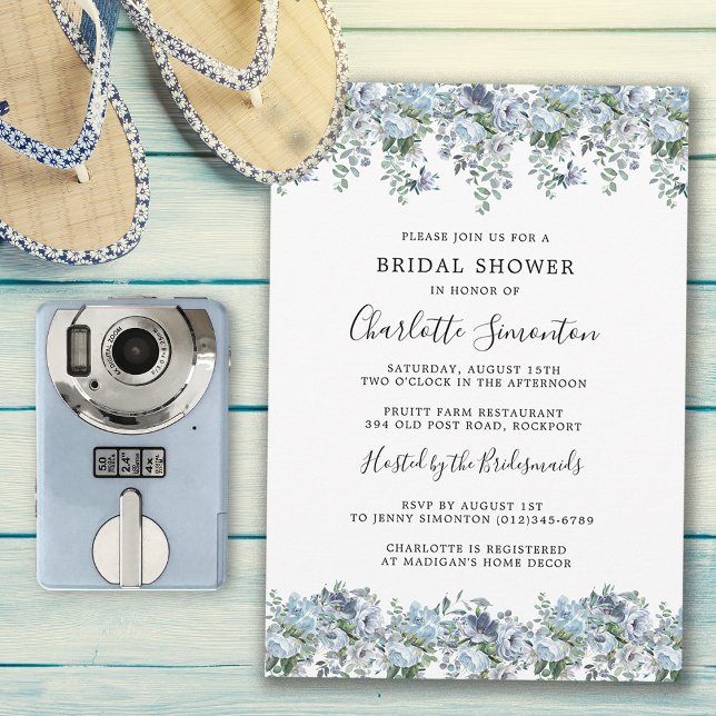 Botanisches Brautparty der modernen blauen Flora Einladung (Add Summer Chic Style to your Bridal Shower with this Dusty Blue Invitation!)