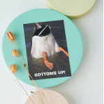 Botoms Up Dunking Duck Funny Birthday Karte<br><div class="desc">Helfen Sie,  einen Geburtstag stilvoll zu feiern und lachen Sie auf dieser Geburtstagskarte gut über die Dunking-Ente. Wählen Sie den finalen Stil Ihrer Karte aus.</div>