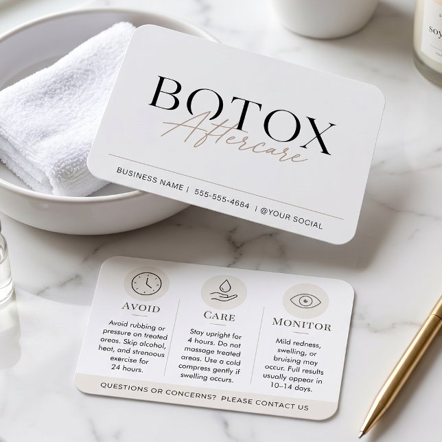 Botox-Nachbehandlung Beige Minimal Einfach Med Spa (Von Creator hochgeladen)