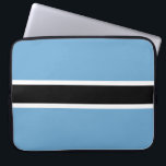 Botsuana-Flagge (Botsuana) Laptopschutzhülle<br><div class="desc">Dieses Design zeigt die Nationalflagge von Botswana (offiziell als Republik Botswana bekannt), einem Binnenland im südlichen Afrika. Botswana grenzt im Süden und Südosten an Südafrika, im Westen und Norden an Namibia und im Nordosten an Simbabwe. Botswanas Grenze mit Sambia im Norden in der Nähe von Kasungula ist schlecht definiert, aber...</div>