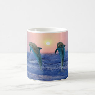 Bottlenose-Delphine am Sonnenaufgang Kaffeetasse