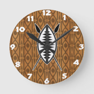 Bouclier et horloge murale africains de lances