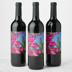 Bougainvillea und Palme tropische Naturszene Weinetikett