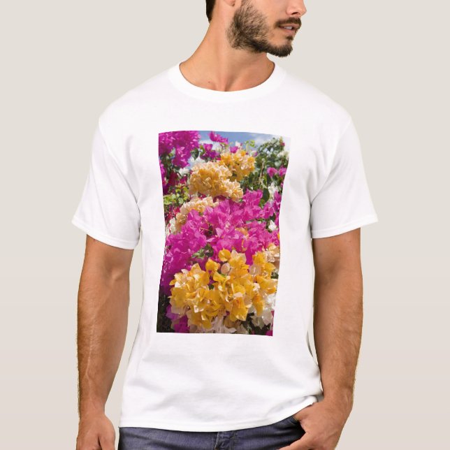 Bouganvilleau, Cayman Brac, Cayman Islands, T-Shirt (Vorderseite)