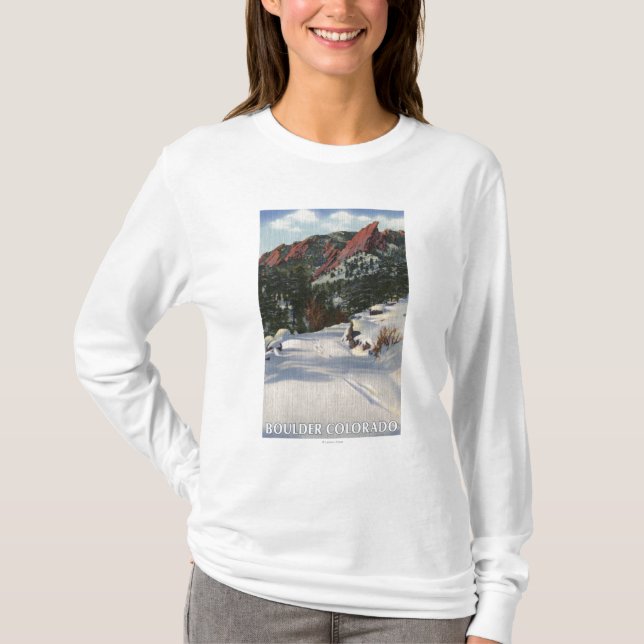 Boulder, Colorado - Flatirons im Winter T-Shirt (Vorderseite)