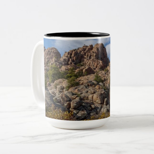 Boulders Landschaft Prescott Arizona Zweifarbige Tasse (Vorderseite Links)