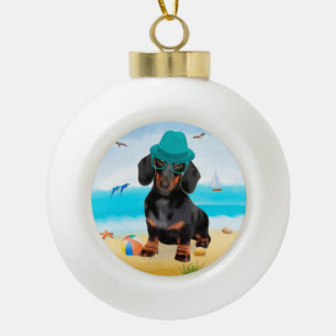 Boule En Céramique Dachshund Dog sur la plage