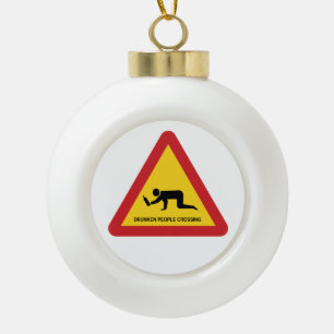 BOULE EN CÉRAMIQUE SIGNE DE TRAFIC DES PERSONNES BLANCHISES