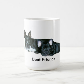 Bouledogue français et tasse des meilleurs amis de