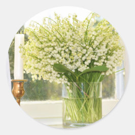 Bouquet aus Frühlingsblütenlilien des Tales Runder Aufkleber