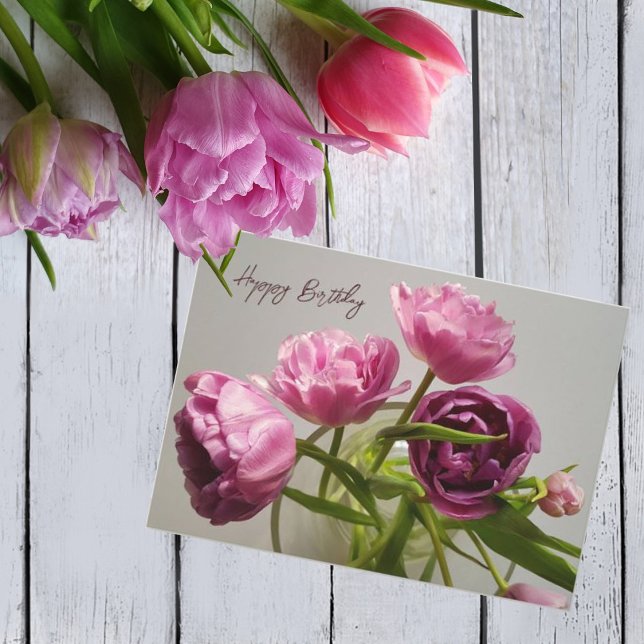 Bouquet aus Tulpen. Glücklicher Geburtstag Einladung (Von Creator hochgeladen)