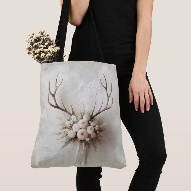 Bouquet und Deer Antlers Tasche (Von Nahem)