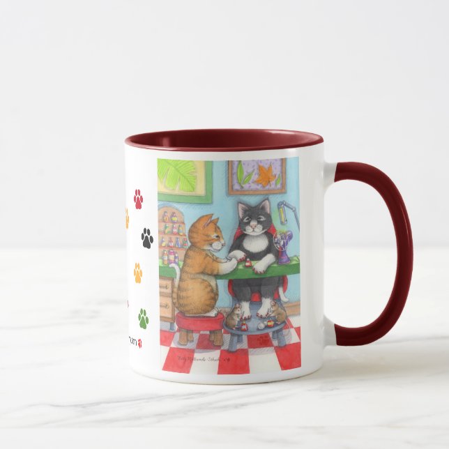 Bourgeon de chats de manucure et tasse élégante (Droite)