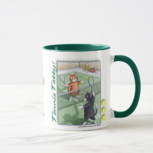 Bourgeon de chats tigrés de tennis et tasse