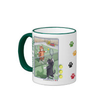 Bourgeon de chats tigrés de tennis et tasse
