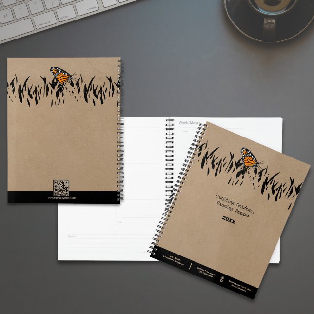 Bouteille de pelouse professionnelle en silhouette (Professional Lawn Silhouette Butterfly Appointment Planner - Khaki & Black)