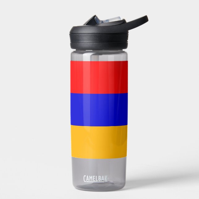 Bouteille d'eau avec drapeau d'Arménie (Gauche)