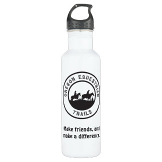 Bouteille d'eau avec le logo et le slogan d'OET