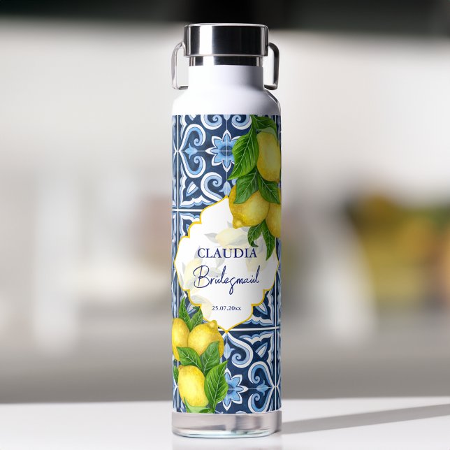 Bouteille D'eau Cadeaux Bridesmaid bleu tuiles citron italien thèm (Bridesmaid gifts blue tiles lemon Italian themed personalized Water Bottle bridal party favors)