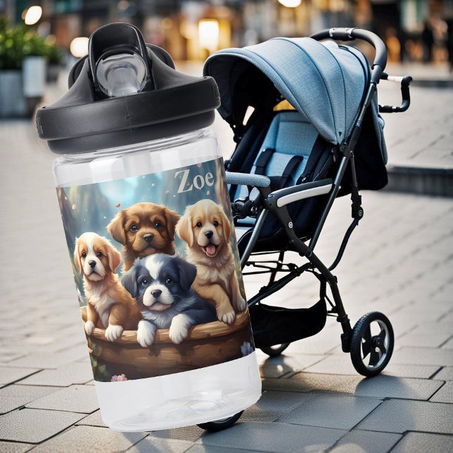 Bouteille D'eau De mignons chiots dans un panier, personnalisable (Créateur téléchargé)