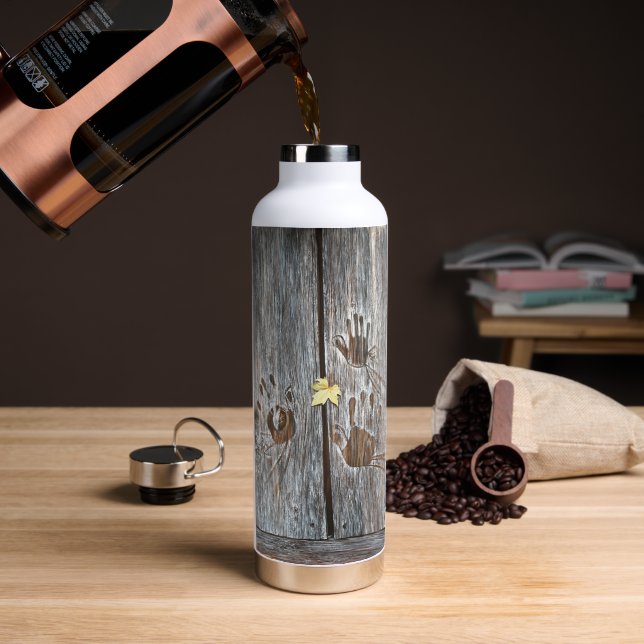 Bouteille D'eau Empreintes à main Oiseaux sur planches en bois ave (Café (pivotée))