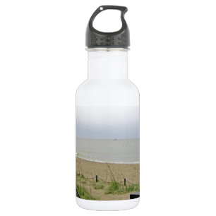 Bouteille D'eau En Acier Inoxydable Zone de plage déserte
