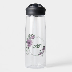 Bouteille D'eau fleurs violettes romantiques poussiéreuses verdure
