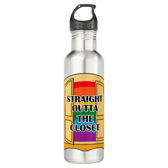 Bouteille D'eau Juste En Dehors Du Closet (Devant)