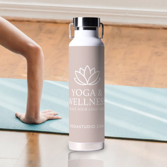 Bouteille D'eau Logo du studio de Yoga Business Water Bottle Promo (Créateur téléchargé)