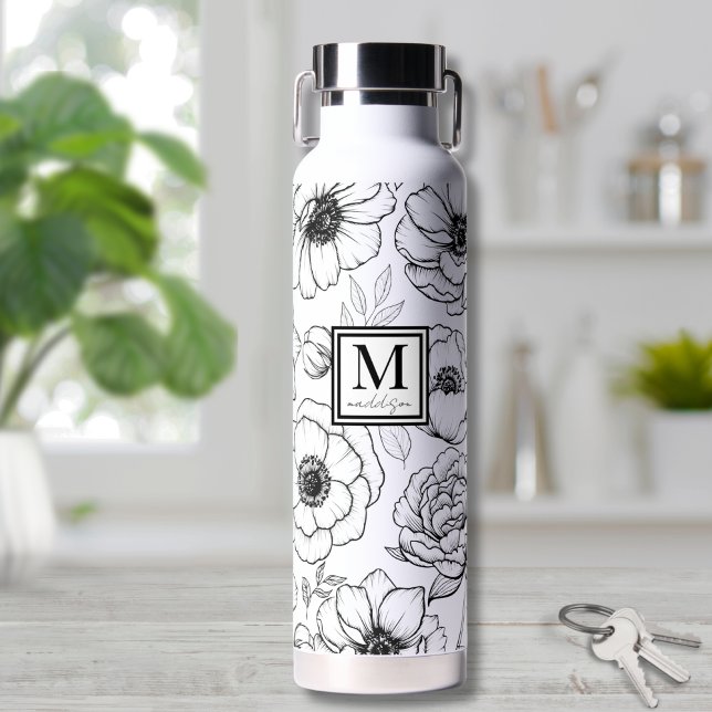 Bouteille D'eau Monogramme noir chic personnalisé (Personalized Chic Black White Monogram Water Bottle)