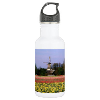 Bouteille D'eau Moulin à vent dans les domaines d'ampoule