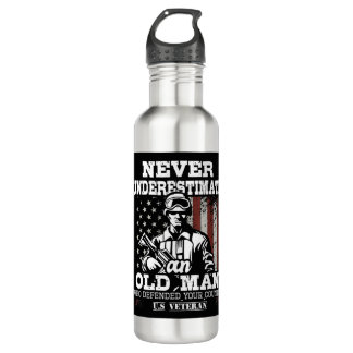 Bouteille D'eau Ne jamais sous-estimer un vieil homme - Patriotiqu