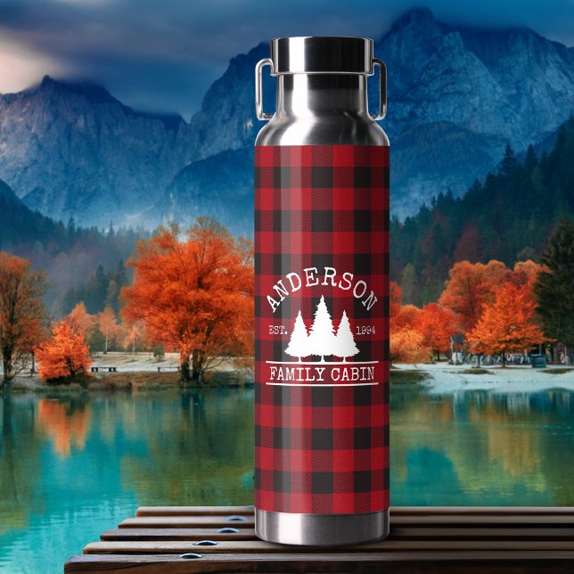 Bouteille D'eau Nom de famille du cabine Red Buffalo Plaid (Customize to change text size or text style.)