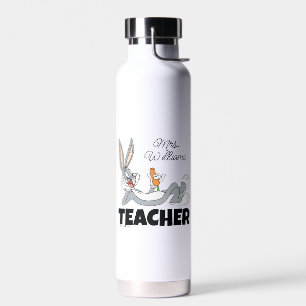 Bouteille D'eau Professeur de carottes à manger sur le sol de BUGS