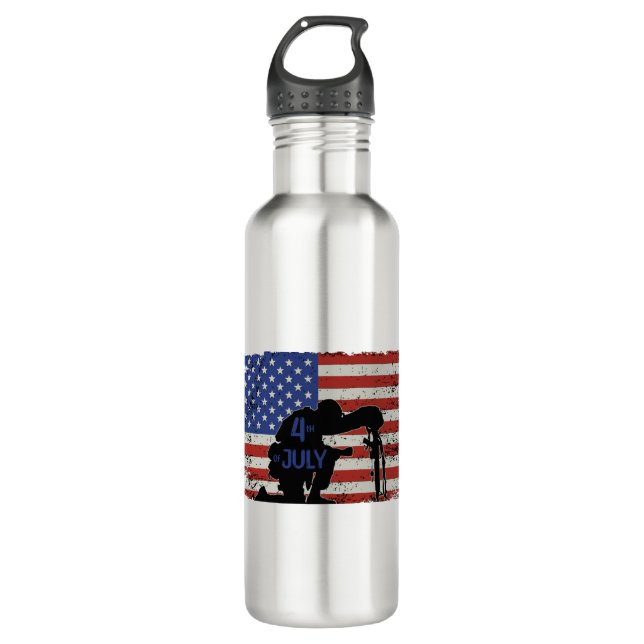 Bouteille D'eau Silhouette du soldat à genoux et drapeau américain (Devant)