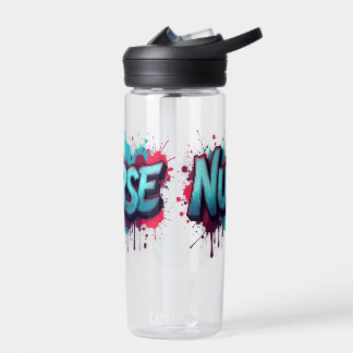 Bouteille D'eau Une infirmière typographie sur un splash coloré