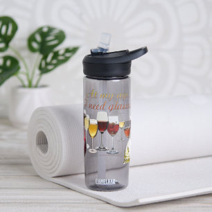 Bouteille D'eau Verres de SlipperyJoe vin de raisins fermentés qui