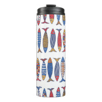 Beau poisson. Enfants arrière - plans. Motif sans