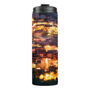 Bouteilles Isothermes Belle vue Goreme la nuit. Célèbre centre de b