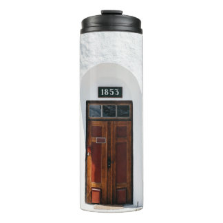 BOUTEILLES ISOTHERMES FERMÉ 1852 PORTE EN BOIS À LA JOURNÉE