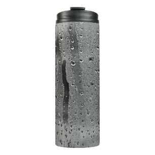 Bouteilles Isothermes Gouttes de pluie sur la fenêtre