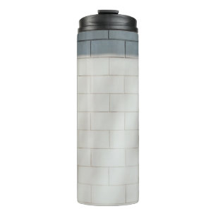 Bouteilles Isothermes Mur en brique blanche