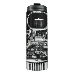 BOUTEILLES ISOTHERMES PHOTOGRAPHIE À GRANDE ÉCHELLE DU MOTEUR DE VOITURE