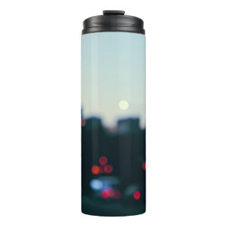 Bouteilles Isothermes Soirée Varsovie : Silhouette du paysage urbain flo