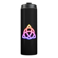 Symbole triquetra de noeud de trinité celtique