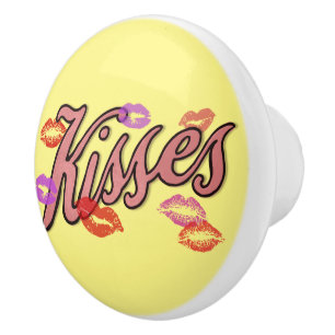 BOUTON DE PORTE EN CÉRAMIQUE LIP KISSES