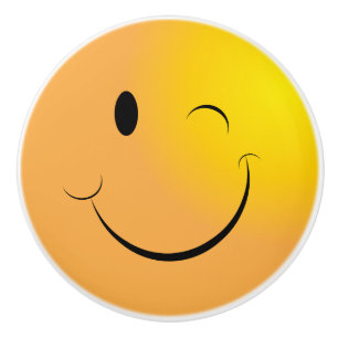 Bouton De Porte En Céramique Visage 😉 Winky Jaune - Emoji